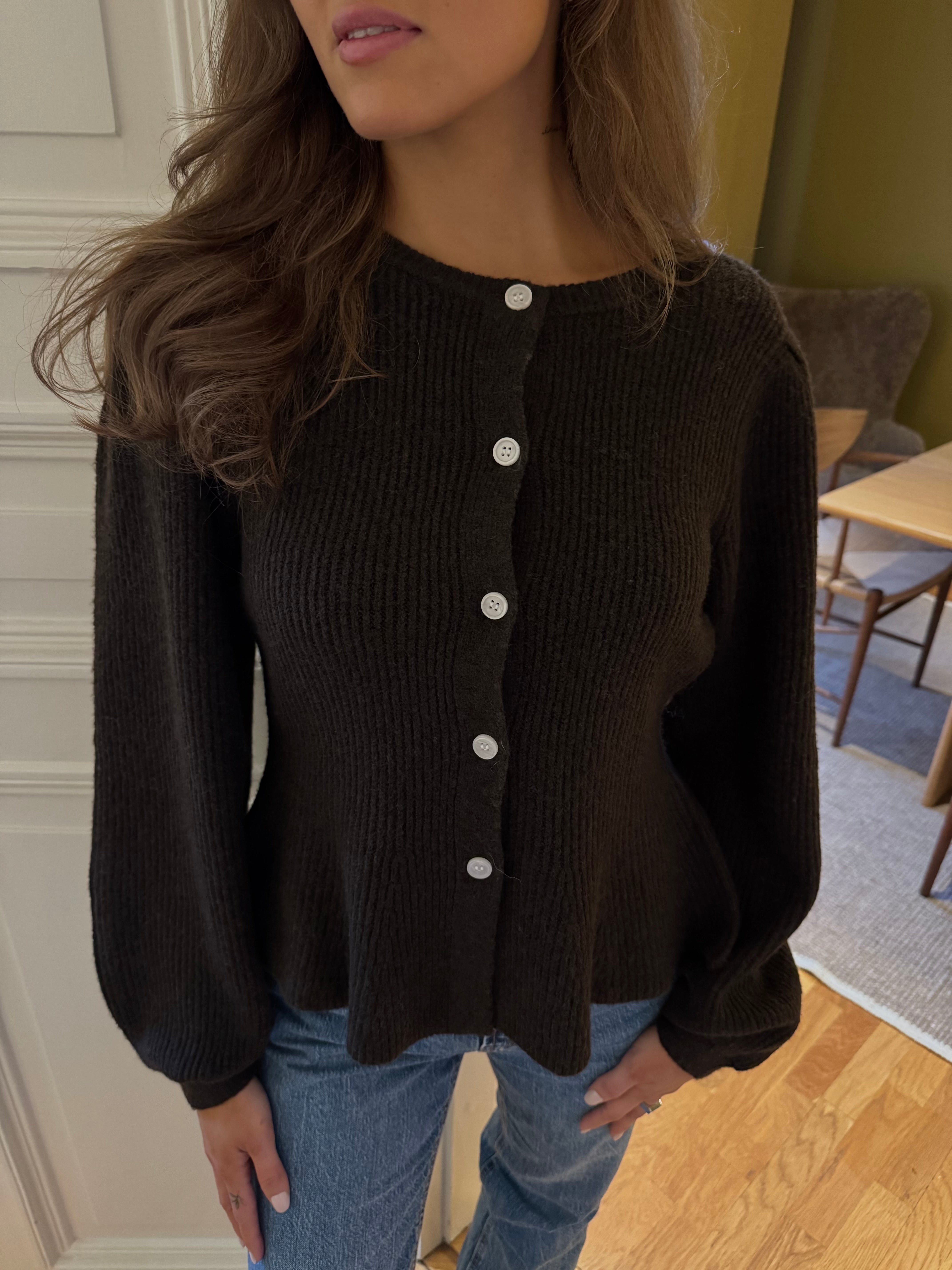 PCSILLY Knit Cardigan - Delicioso